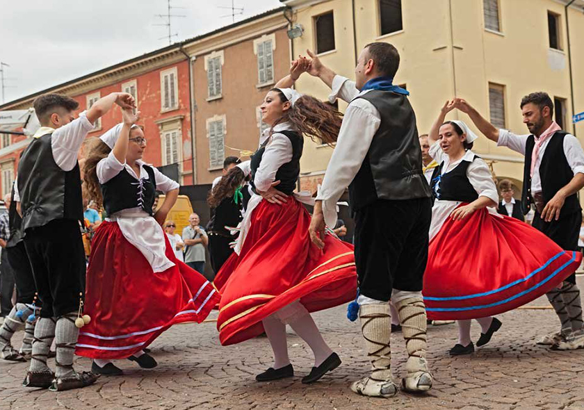 FOLKLORE FESTIVAL IN APULIA <BR>27-30 March 2025